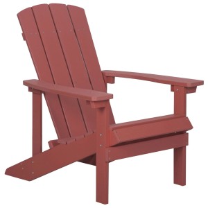 Sedia da giardino Adirondack Beliani rossa in legno sintetico con ampi braccioli.