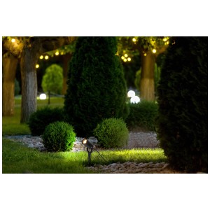 Faretto da giardino MaxGarden Marso, alluminio nero, IP65, illumina il giardino.