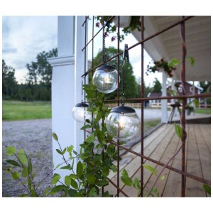 Star Trading Solar-Laterne Globe, transparent, 29x10x10 cm, mit warmweissem Licht.