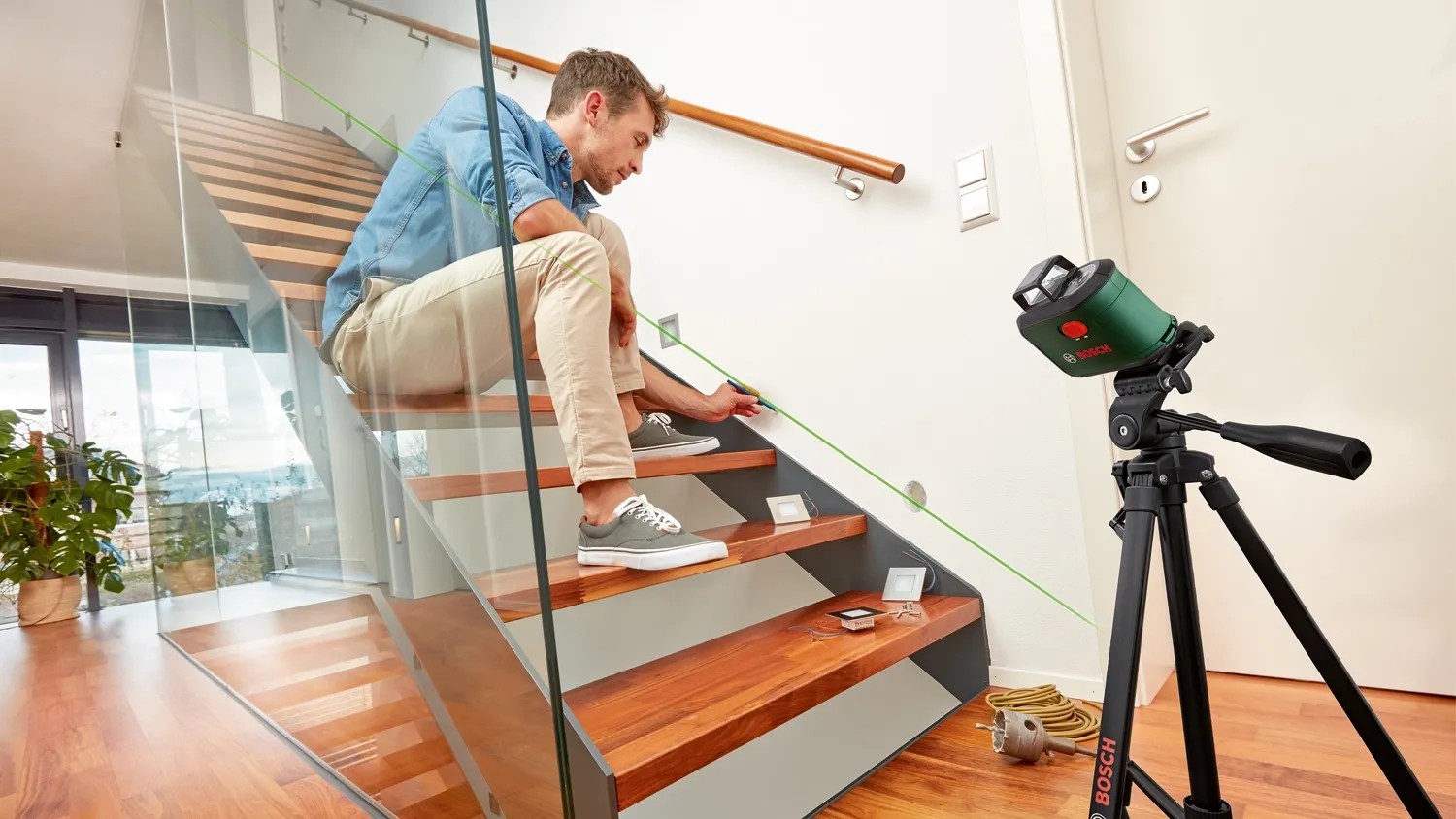 Livella Laser Verde 4x360° Autolivellante IP54 Con Treppiede - Foto 6