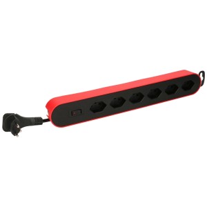 Multiprise Design Line avec 6 prises, rouge et noir, avec interrupteur et câble.