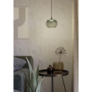 Suspension LED Eglo Alamito avec abat-jour en verre nervuré vert et cadre noir dans un intérieur moderne.