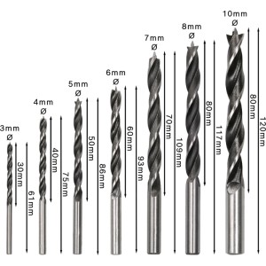 Set punte per legno Bosch Pro, 7 pezzi. Punte a spirale di varie dimensioni con punta di centraggio per forature precise.