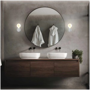 Scène de salle de bain moderne avec deux appliques murales chromées Brilo. Forme ronde, lumière chaude.