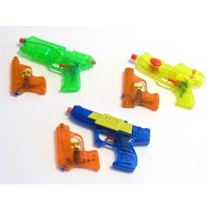 Set de pistolets à eau Happy People, 2 pièces, couleurs et tailles variées.