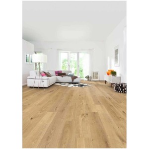 Heller Wohnraum mit Living by Haro Parkett Eiche Nature naturgeölt, strukturiert als Landhausdiele.