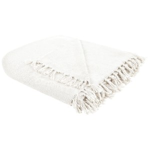 Coperta bianca Beliani Chaohani (200x220 cm) con frange. Ideale come copriletto.