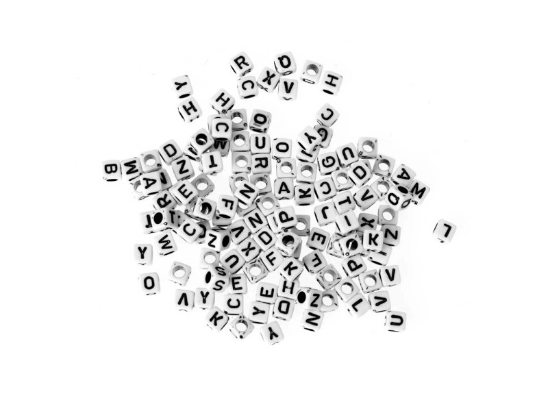 Perline di lettere cubi alfabetici di plastica nero-bianco 5 x 5 mm / 50 g