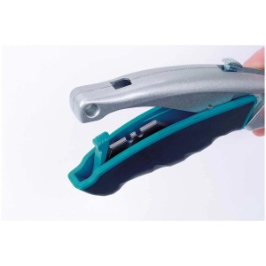 Coltello Wolfcraft Profimesser con lama trapezoidale retrattile, corpo in metallo e magazzino lame.
