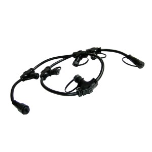 Distributore Easy Connect con 1 ingresso e 6 uscite per sistemi di illuminazione esterna.