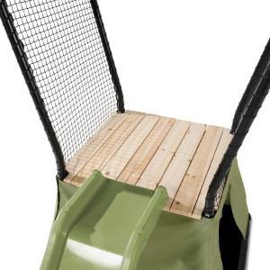 Dettaglio del parco giochi Exit Ivy con scivolo verde e tenda da gioco.