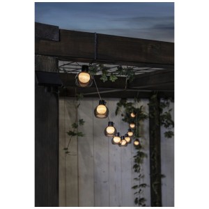 Guirlande lumineuse solaire à LED Star Trading Smoky avec 10 ampoules blanc chaud pour l'extérieur.