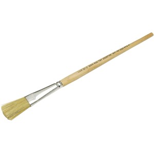 Pennello per ritocchi LUX misura 2 con manico in legno chiaro e setole naturali.