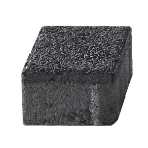 Pavé carré en béton, anthracite lavé, 10x10x6 cm, pour allées et terrasses.