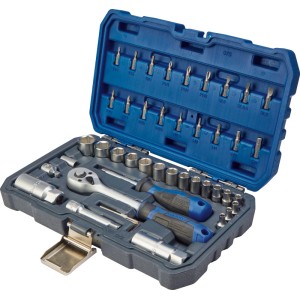 Jeu de clés à douille LUX-TOOLS 44 pcs dans une mallette bleue ouverte avec cliquet, poignée, douilles et embouts.