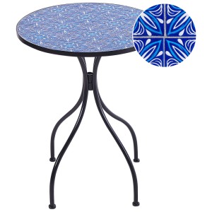 Tavolino da bistrò Beliani Cigliano con mosaico in ceramica blu e struttura nera.