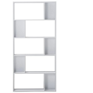 Bibliothèque blanche Beliani Orilla avec 5 étagères et 10 compartiments au design scandinave.