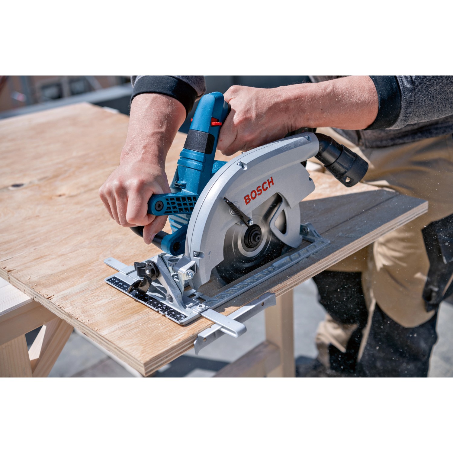 Bosch Professional Kreissäge GKS 18V-70 L Solo in L-Boxx kaufen bei OBI