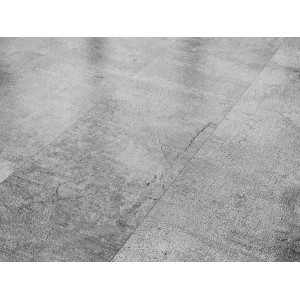 Carrelage Classen Ceramin Neo Vario Urbana aspect pierre comme panneau décoratif pour mur et sol.