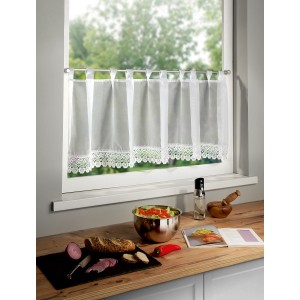 Pannello a passanti bianco Lucinda di Neusser Collection, 45x140 cm, con bordo sulla finestra.