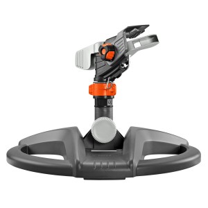 Arroseur de pelouse Gardena Premium avec traîneau pour un arrosage précis.