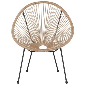 Sedia da giardino Acapulco II Beliani marrone chiaro con struttura in acciaio nero e corda in polyrattan.