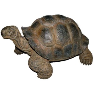 Dunkelbraune Vivid Arts Schildkröte als Gartendeko, 26,5x45x36cm.