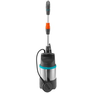 Pompe pour récupérateur d'eau de pluie Gardena 4700/2 inox pour l'arrosage du jardin.