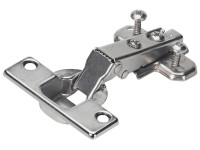 Hettich SlideOn Topfscharnier zum Aufschrauben vorliegend