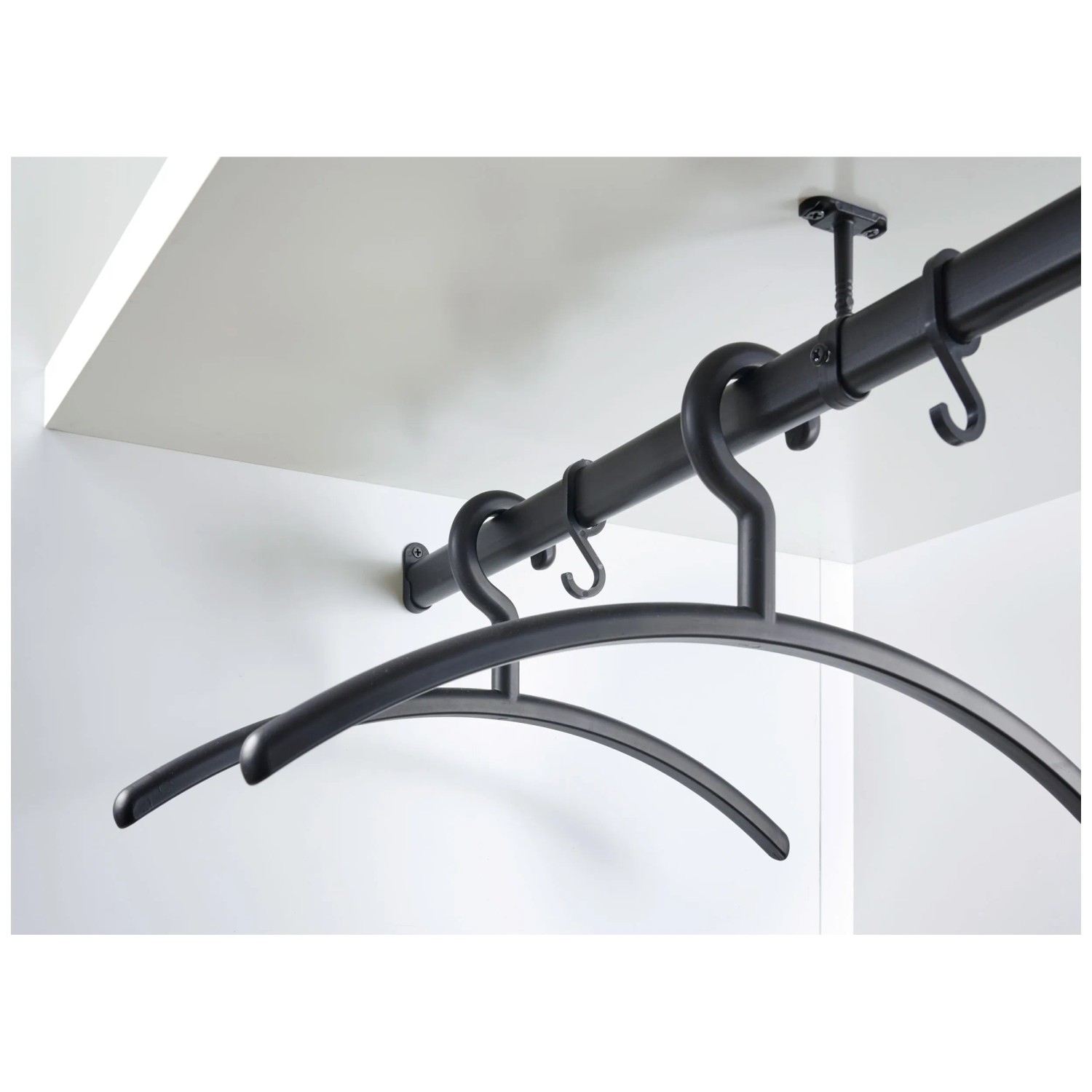 Supporti Per Tubi Ovali Da Armadio 30x15 Mm - 1 Paio, Per Appendere Abiti In Modo Ordinato E Funzionale - Foto 10