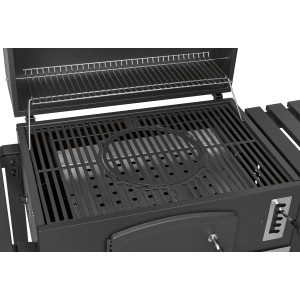 Dettaglio del barbecue a carbone Jamestown Jaxon XL con griglia modulare e griglia scaldavivande.