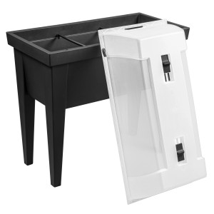 Letto rialzato in plastica antracite con copertura trasparente, ideale per verdure ed erbe aromatiche.