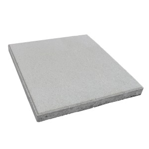 Lastra in cemento grigio Diephaus 30x30 cm con smusso per terrazza e vialetto.