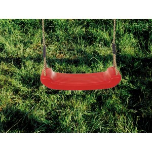 Sedile altalena in plastica rossa con corde su prato verde. Ideale per scivoli e altalene.