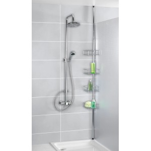 Étagère télescopique Wenko Domaso en inox avec 4 paniers dans la douche.