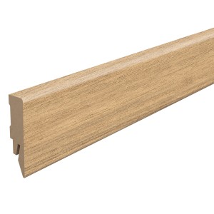 Plinthe Egger L650, Chêne clair Weinburg, pour sols stratifiés et hybrides.