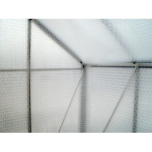 Pellicola a bolle Juliana 10x1,5m in serra per isolamento e protezione dal gelo.