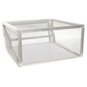 Base pour abri de tortue taille L avec grille, protection sûre contre les intrusions.