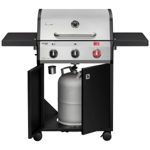 Enders Gasgrill Chicago Next 3 R Turbo, schwarz-silber mit Gasflasche im Unterschrank.