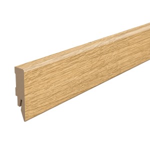Plinthe Egger L700, Chêne Nord marron clair, âme en MDF, décor finition.