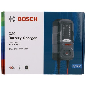 Caricabatterie Bosch C30 nella confezione originale. Accessorio per auto elettriche.
