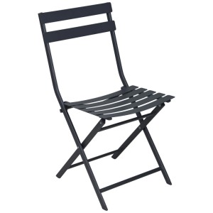 Sedia pieghevole nera in acciaio verniciato a polvere, parte di un set bistrot da 3 pezzi.