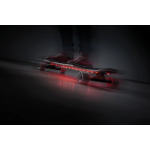 Skateboard con striscia LED Paulmann Mobil rossa, 2 x 80 cm, per illuminazione decorativa.