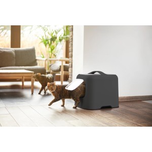 Maison de toilette pour chat Rotho Biala anthracite avec chat entrant.