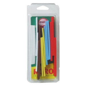 Jeu de cales en plastique de différentes couleurs et tailles pour fenêtres et portes.
