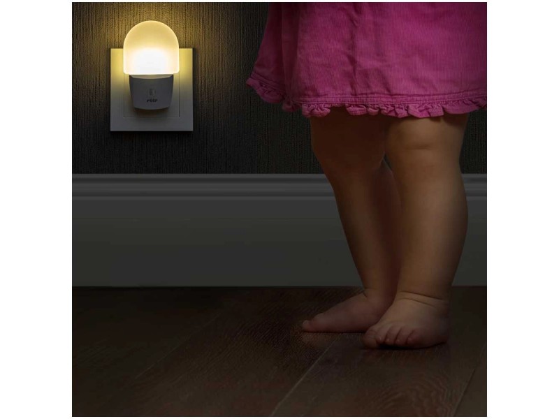 Ledvance Luce notturna Lunetta presa LED Slim Sensore giorno e notte Bianco  cald