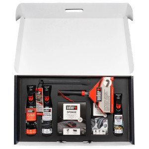 Kit di pulizia Weber per grill Q & Pulse, 8 pezzi, con spazzola, detergente, raschietto, spugne e panno.