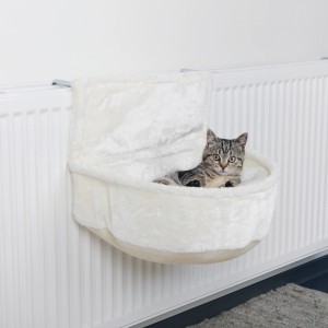 Cuscino per termosifone Trixie bianco con gatto. Letto per gatti in peluche con supporto per radiatore.