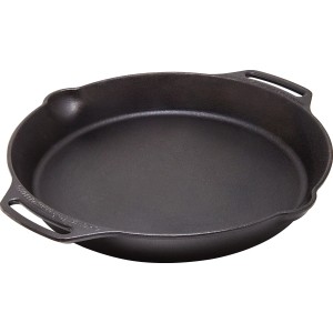 Poêle à frire noire Petromax FP35H-T en fonte, Ø 35 cm, avec deux poignées.