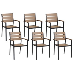 Set 6 sedie da giardino Beliani Vernio, legno chiaro/nero, impilabili e resistenti.